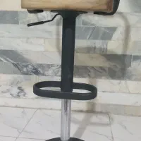 صندلی چرخشی چوبی