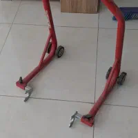 استند موتور سیکلت