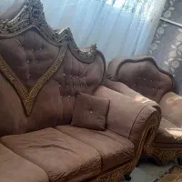 مبل نیمه سلطنتی