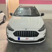 مسافر تهران هستم