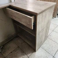 میز فروشگاهی ،استند چوبی ، میز دخل با دکوری