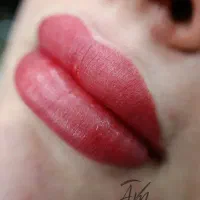 شیدینگ لب ،فیبروز ابرو(طبیعی و ماندگار)