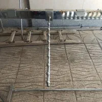 فروش رگال وسط مغازه