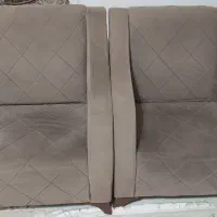 مبل ۷ نفره همراه میز و ۴تا میز عسلی