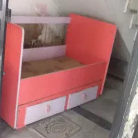 تخت گهواره ای سالم