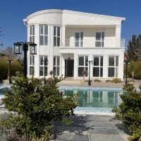 ۱۰۰۰مترباغ ویلا/جواز/پایان کار/خوش ساخت/سندتک برگ