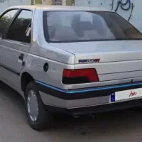 پژو 405 نقره ای
