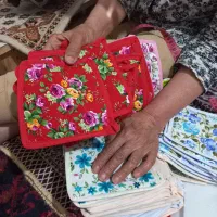 چرخ خیاطی  قدیمی  عرصه بم تنگه