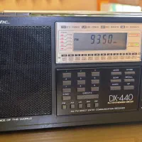 رادیو بسیار قوی فول موج  سونی realistic در حد آک