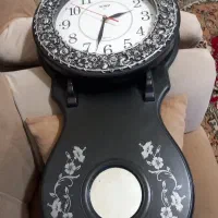 ساعت دیواری