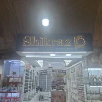 نیازمند فروشنده بدلیجات