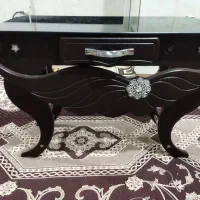 میز عسلی یا میز زیر آینه