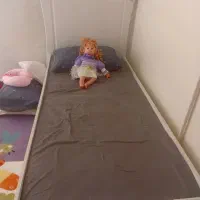 تخت نو جوان و  کمد لباس