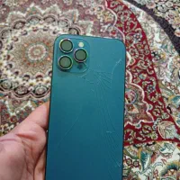 ایفون ۱۲ پر‌و مکس