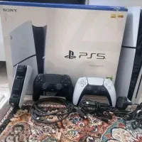 PS5 slim استاندارد ۲ دسته و پایه شارژر