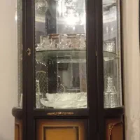 بوفه نیم دایره