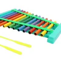 مربی موسیقی کودک و مدرس گیتار