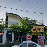 اجاره-ملک-ویلایی-حاشیه-خیابان-شریعتی-520متردر3طبقه