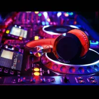 آموزش  دیجی  برای خانمها
