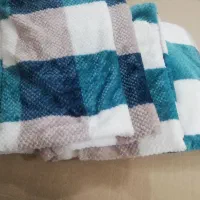 روبالشتی مخمل بسیارزیبا
