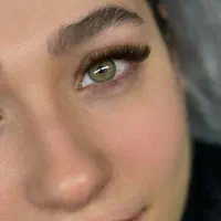 خدمات تخصصی کاشت ناخن و اکستنشن مژه