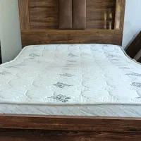 تخت خواب یکنفره
