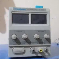 منبع تغذیه