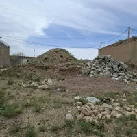 زمین ۳۰۰ متری در ۲۵ کیلومتری جاده تبریز