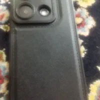 کسی گوشی چکی داره
