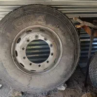 یک حلقه لاستیک با رینگ