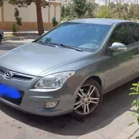 هیوندای i30