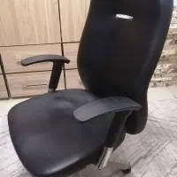 صندلی اداری و مدیریت چرم