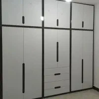 کمد دیواری، اشکاف