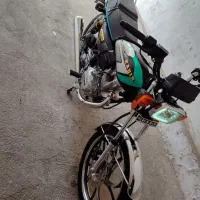 موتور سیکلت کبیر 200