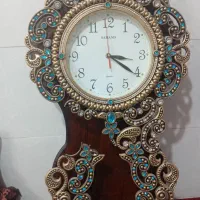 ساعت دیواری