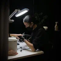 اجاره-صندلی-لاین-ناخن