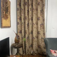 کنار پرده