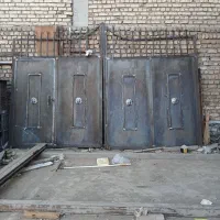درب باغی و کارگاهی درب پارکینگ. انباری حفاظ نرده