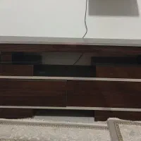میز تلوزیون در حد نو