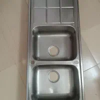 یک عدد سینک ظرفشویی دو لنگه