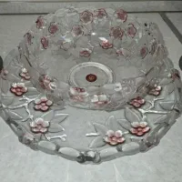 شیرینی خوری زیر و رو