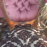 مبل سلطنتی بسیار محکم وتمیز چوب گردو