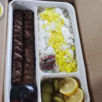 کترینگ غذا مراسم و پرسنلی طعم خانگی