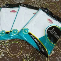 زیر پیراهن مردانه