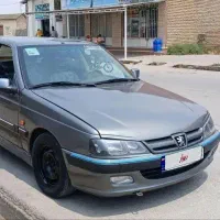 پژوعروسک