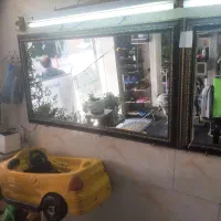 دوعدد ایینه