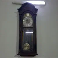 ساعت دیواری