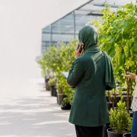 استخدام کارشناس فروش خانم( به صورت تک شیفت)