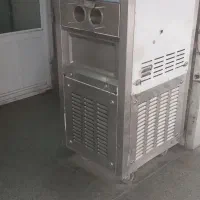 دستگاه بستنی قیفی