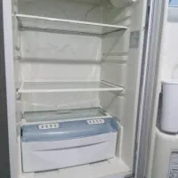 یخچال و فریزر فیلور مدل PRN-470BM گاز نداره
